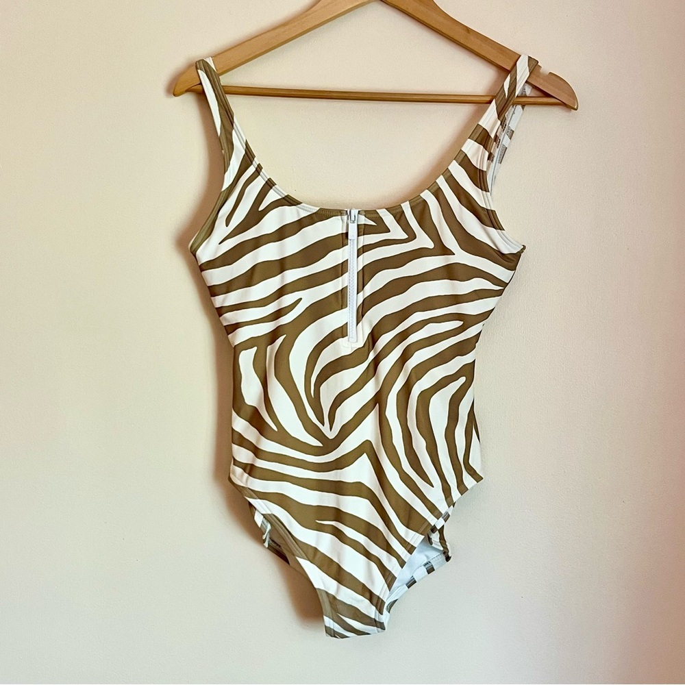 Michael Kors Zebra Print One Piece Swimsuit Zip Front Size 12 Neutral Swim - Picture 2 of 7
